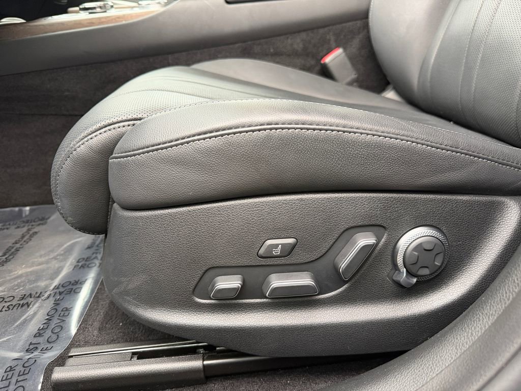 Used 2024 Genesis G80 image 16