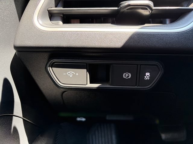 Certified 2025 Kia K4 FWD image 7
