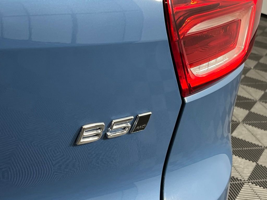 Used 2023 Volvo XC40 B5 Ultimate w/ Protection Package image 19