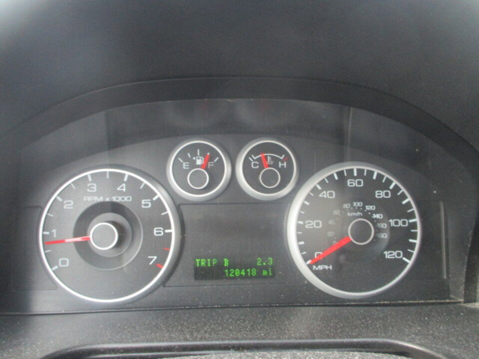 Used 2007 Ford Fusion SE image 28
