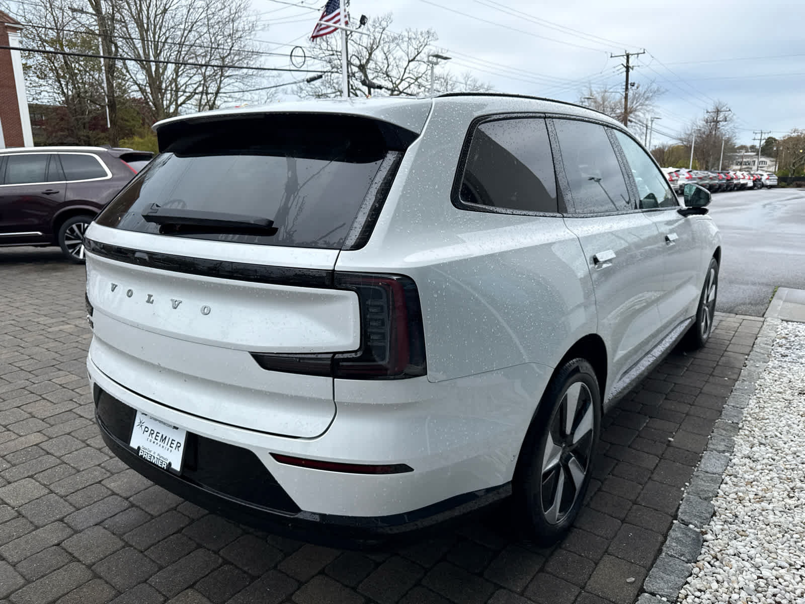 New 2026 Volvo EX90 Plus AWD/4WD image 25