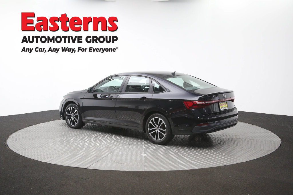 Used 2025 Volkswagen Jetta Sport FWD image 64
