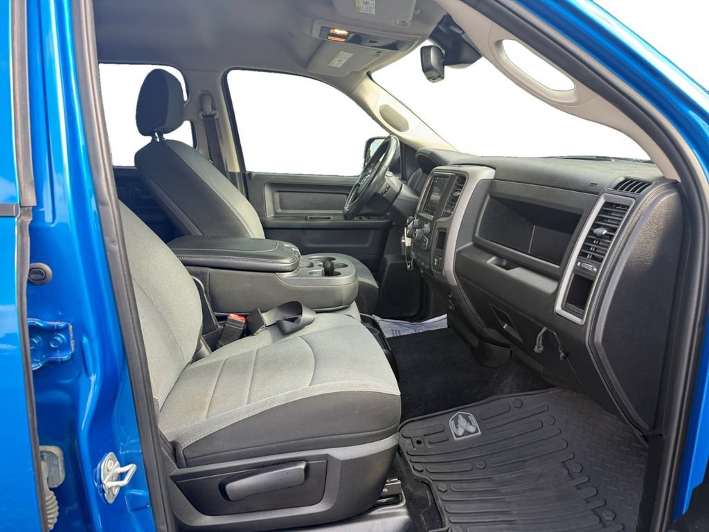 Used 2021 RAM 1500 Tradesman w/ Tradesman SXT Package AWD/4WD image 15