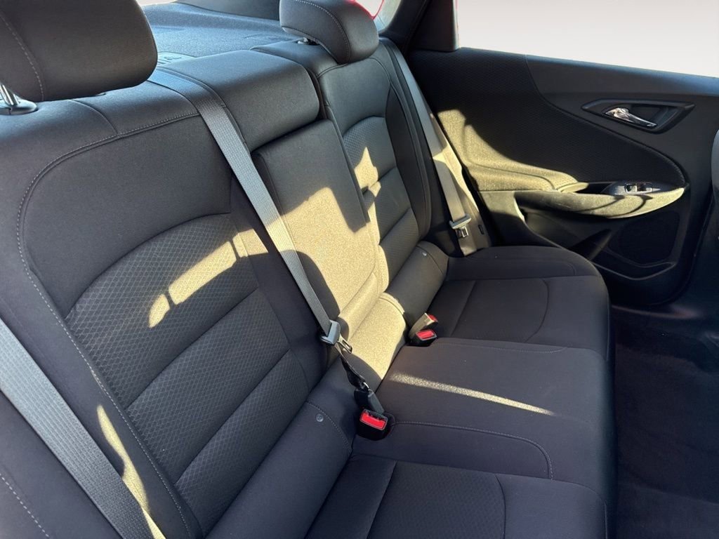 Used 2024 Chevrolet Malibu LT image 24