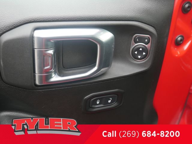 Certified 2022 Jeep Gladiator Willys image 26