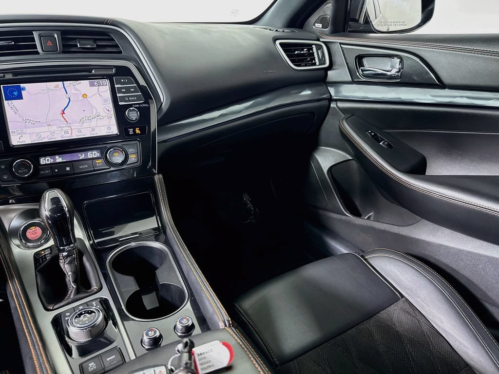 Used 2019 Nissan Maxima SR w/ Premium Package FWD image 31