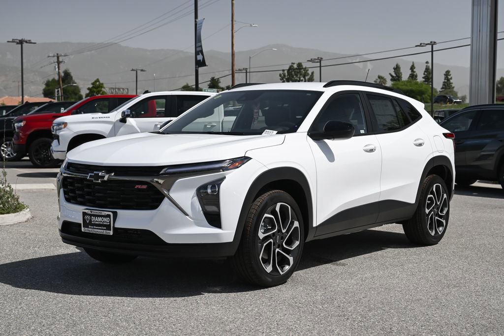 New 2026 Chevrolet Trax RS FWD image 8