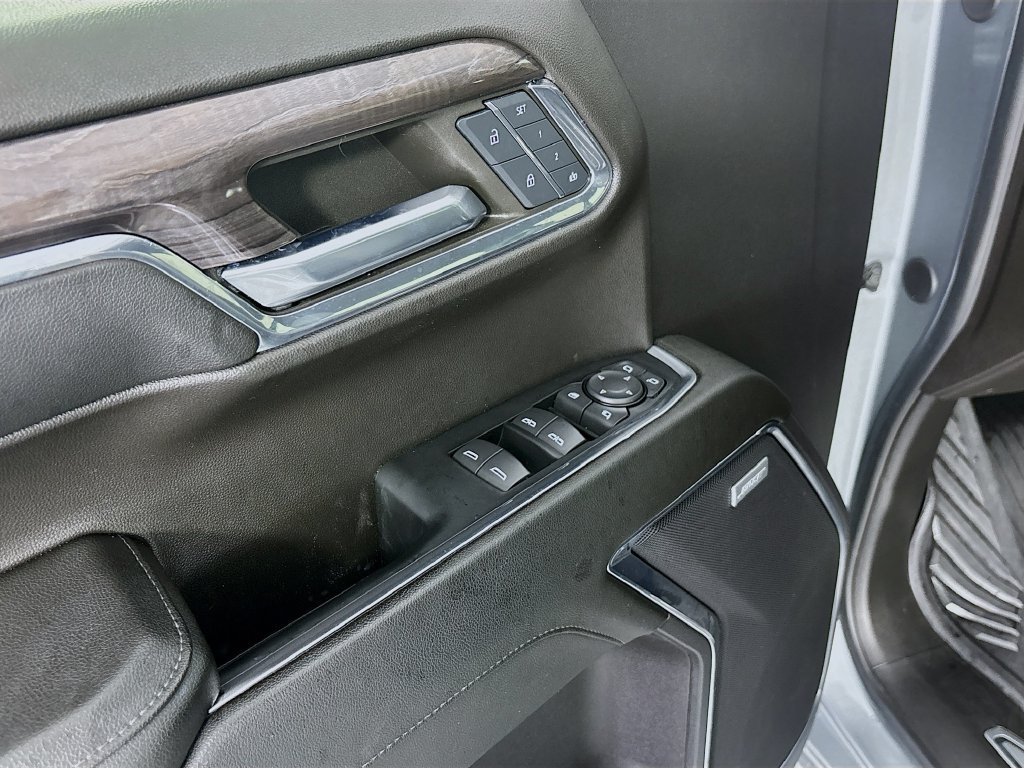 Used 2024 Chevrolet Silverado 1500 LTZ AWD/4WD image 18