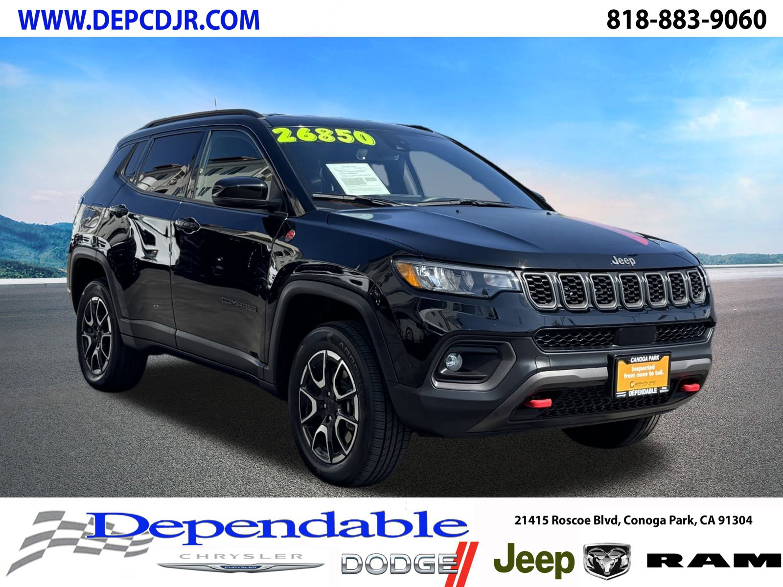 Used 2024 Jeep Compass Trailhawk image 1