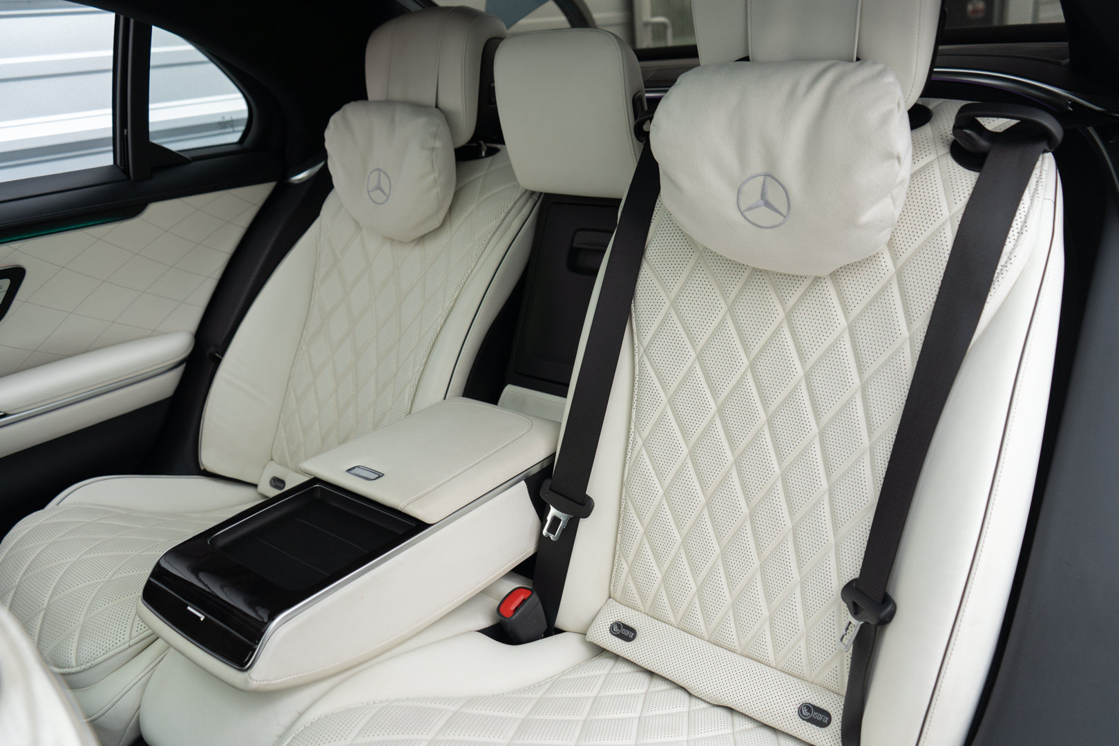Used 2023 Mercedes-Benz S 500 4MATIC image 23