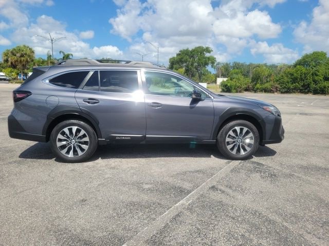 Used 2023 Subaru Outback Limited AWD/4WD image 4