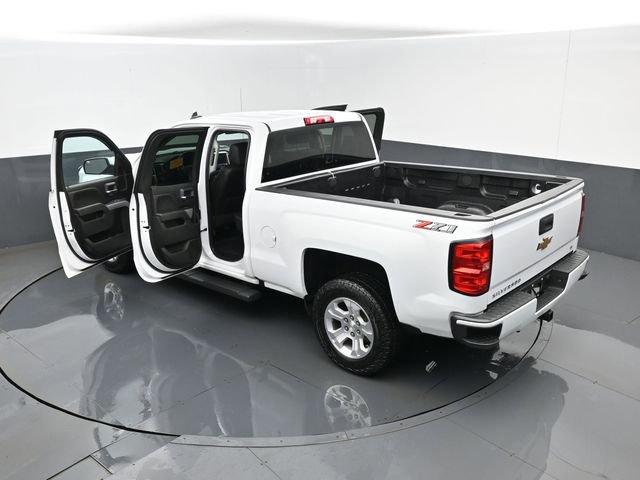 Used 2018 Chevrolet Silverado 1500 LT w/ All Star Edition AWD/4WD image 26