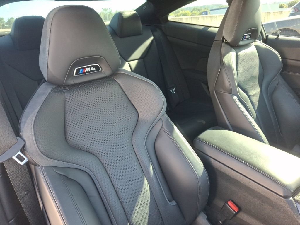 Used 2023 BMW M4 Coupe w/ Executive Package RWD image 13