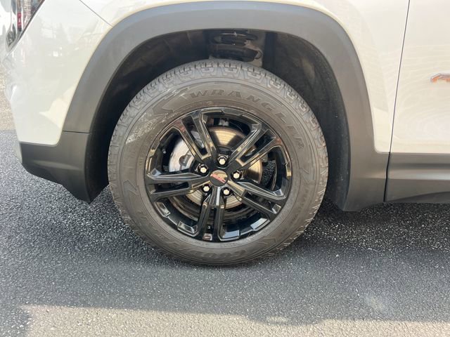 Used 2023 GMC Terrain AT4 image 30