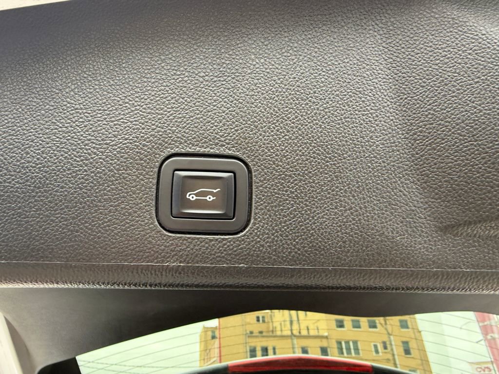 Used 2016 Cadillac SRX Luxury w/ Driver Awareness Package FWD image 20