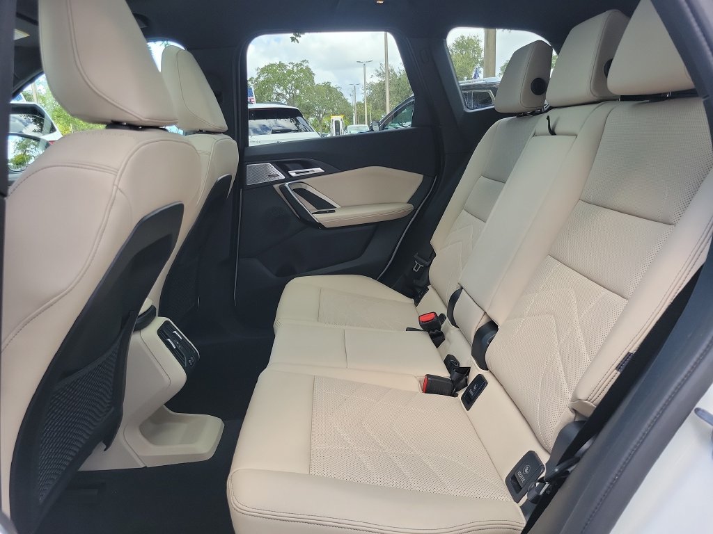 Used 2024 BMW X1 xDrive28i w/ Premium Package AWD/4WD image 8
