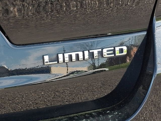 Used 2022 Jeep Grand Cherokee L Limited AWD/4WD image 33