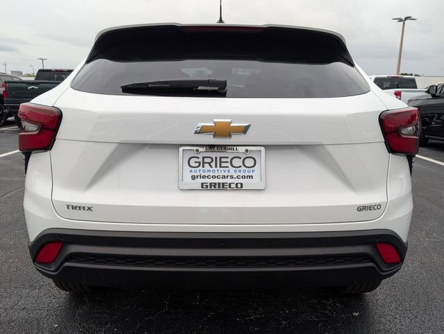 New 2026 Chevrolet Trax LS w/ LS Convenience Package image 8