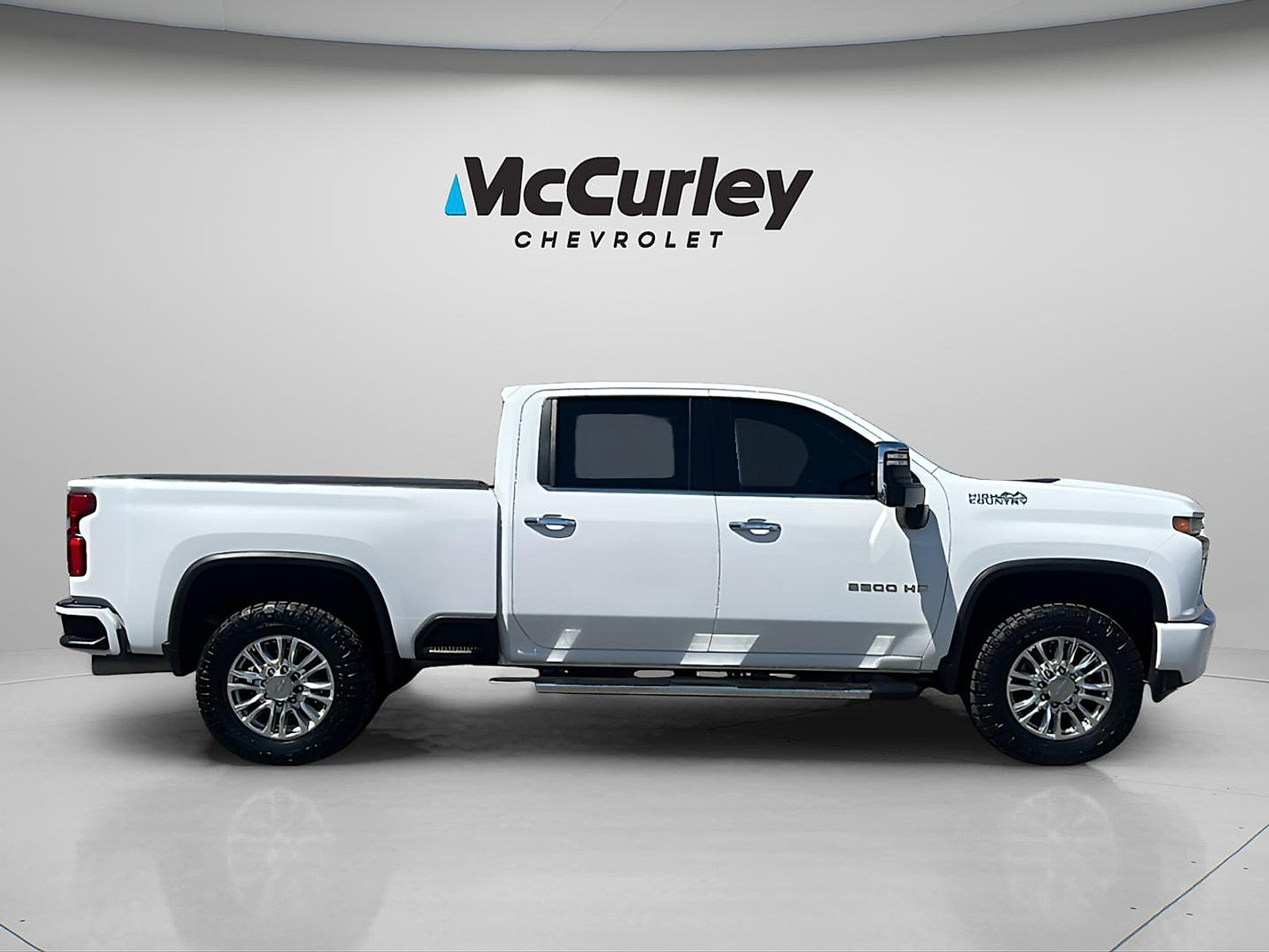 Used 2020 Chevrolet Silverado 2500 High Country w/ Z71 Off-Road Package AWD/4WD image 8