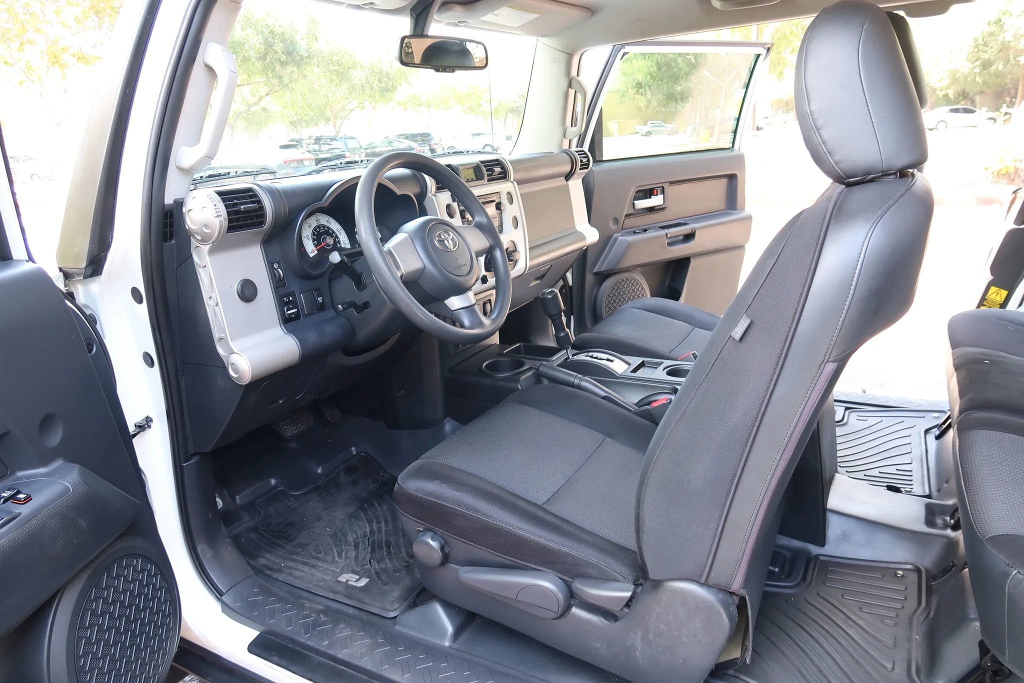 Used 2009 Toyota FJ Cruiser 2WD w/ TRD Sport Pkg image 20
