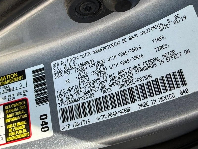 Used 2019 Toyota Tacoma SR AWD/4WD image 31