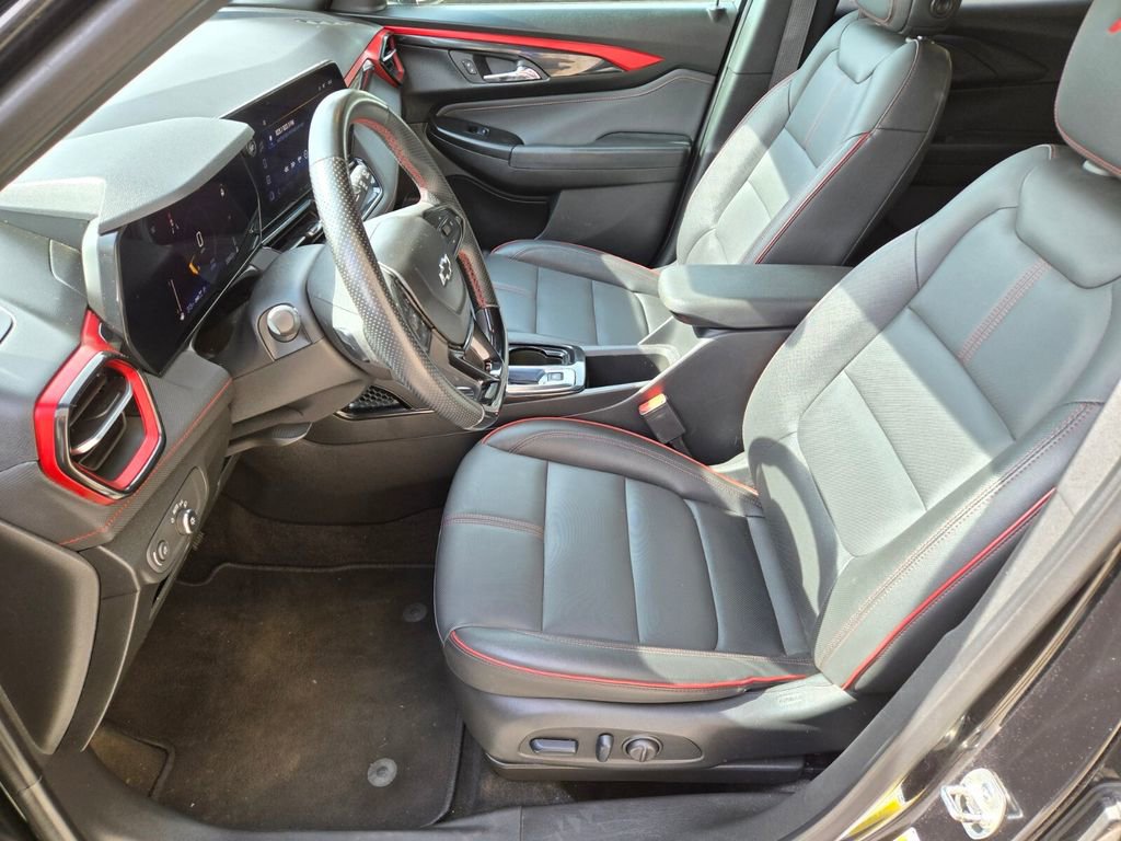 Used 2024 Chevrolet TrailBlazer RS AWD/4WD image 6