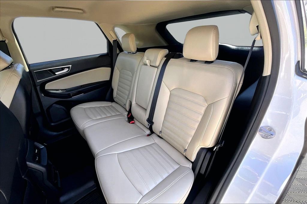 Certified 2023 Ford Edge SEL w/ Convenience Package AWD/4WD image 26