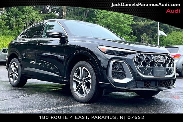 Used 2025 Audi Q5 Premium Plus w/ Premium Plus AWD/4WD image 9