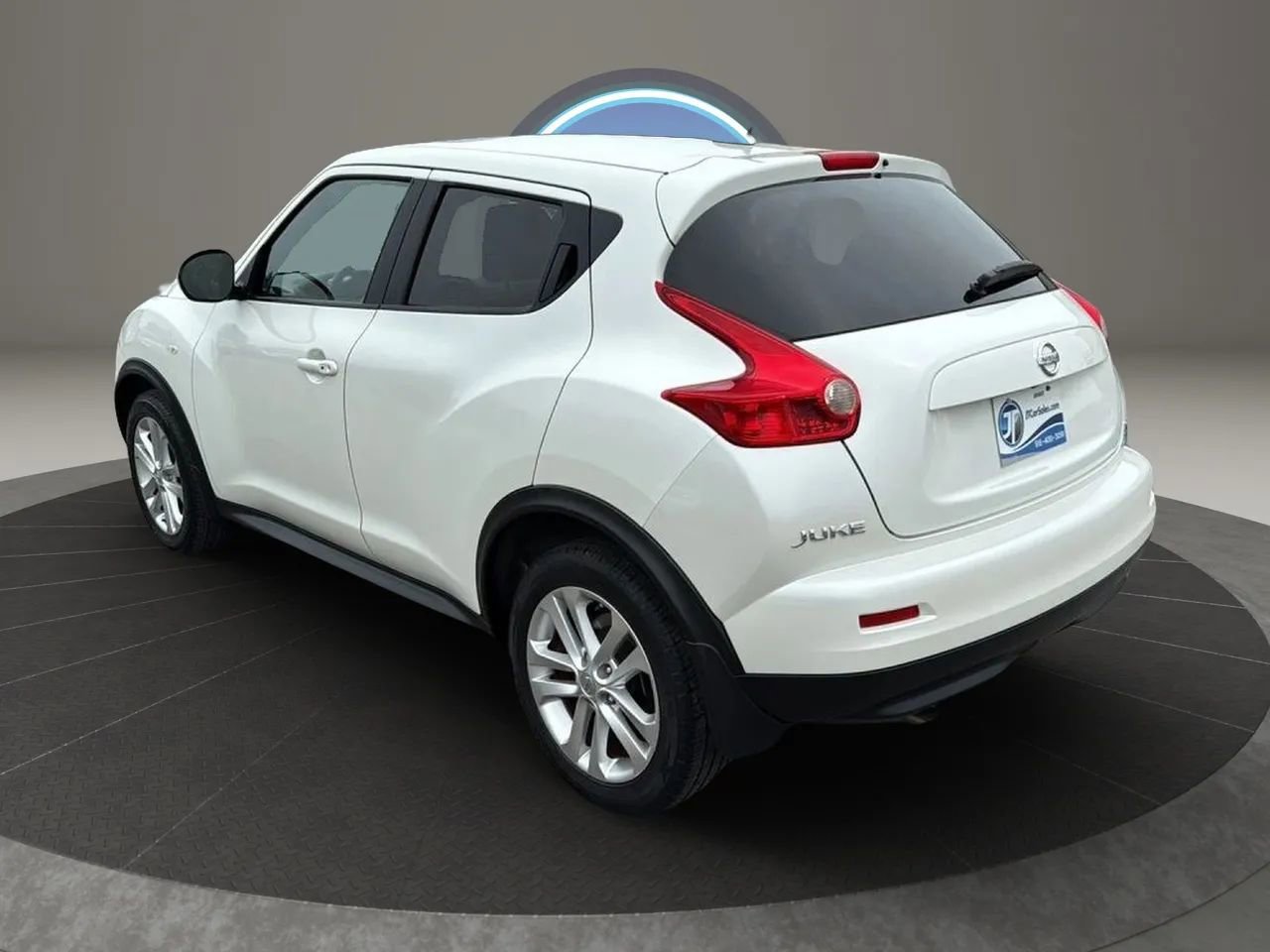Used 2014 Nissan Juke SV w/ Navigation Package image 11