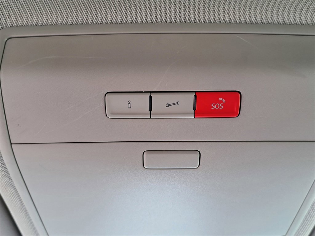 Used 2019 Volkswagen Atlas SE w/ Towing Package image 16