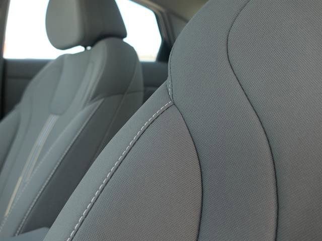New 2025 Hyundai Elantra SEL w/ Cargo Package image 12