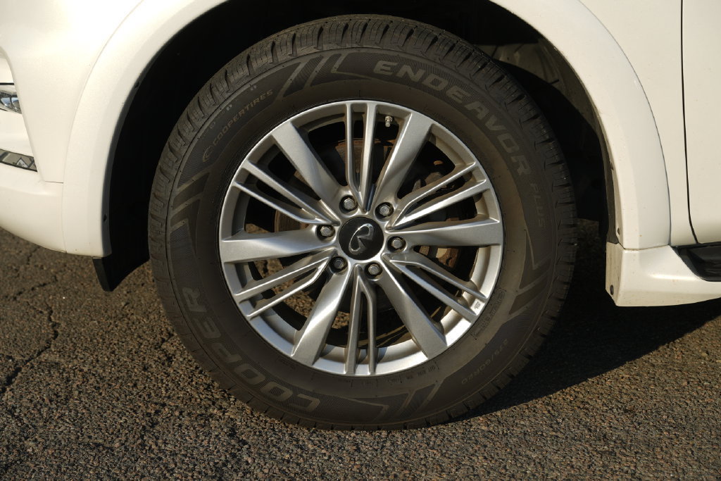 Used 2019 INFINITI QX80 Luxe AWD/4WD image 13