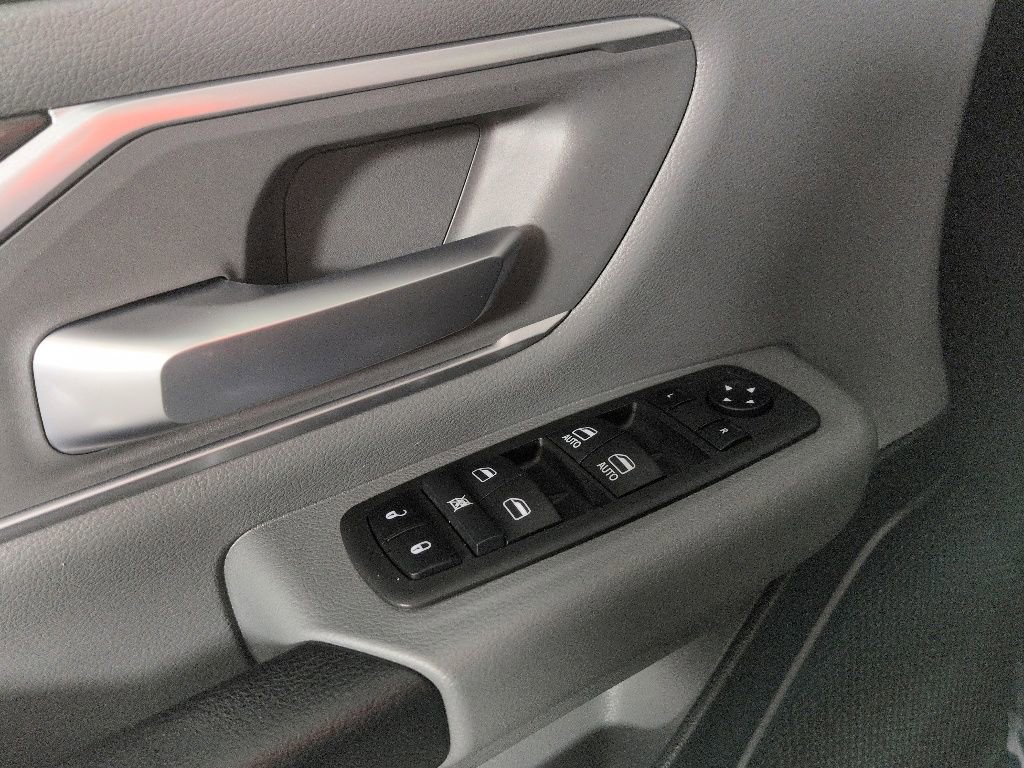 Certified 2022 RAM 1500 Big Horn AWD/4WD image 30