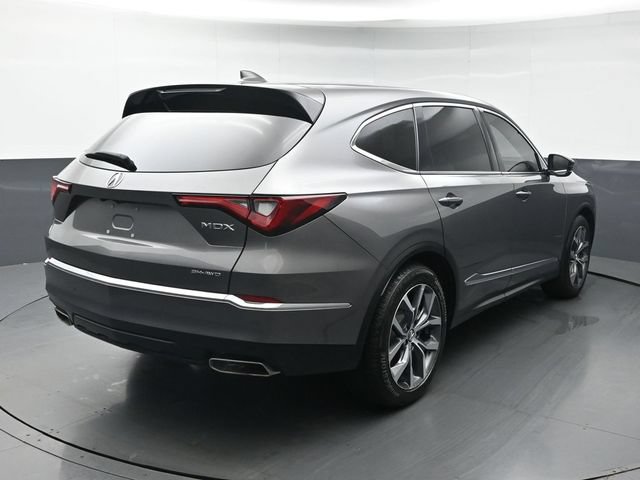 Used 2024 Acura MDX SH-AWD w/ Technology Package image 5