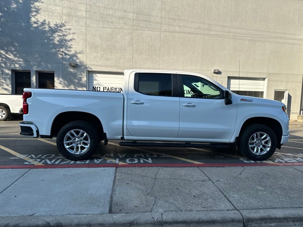 Used 2022 Chevrolet Silverado 1500 RST AWD/4WD image 8