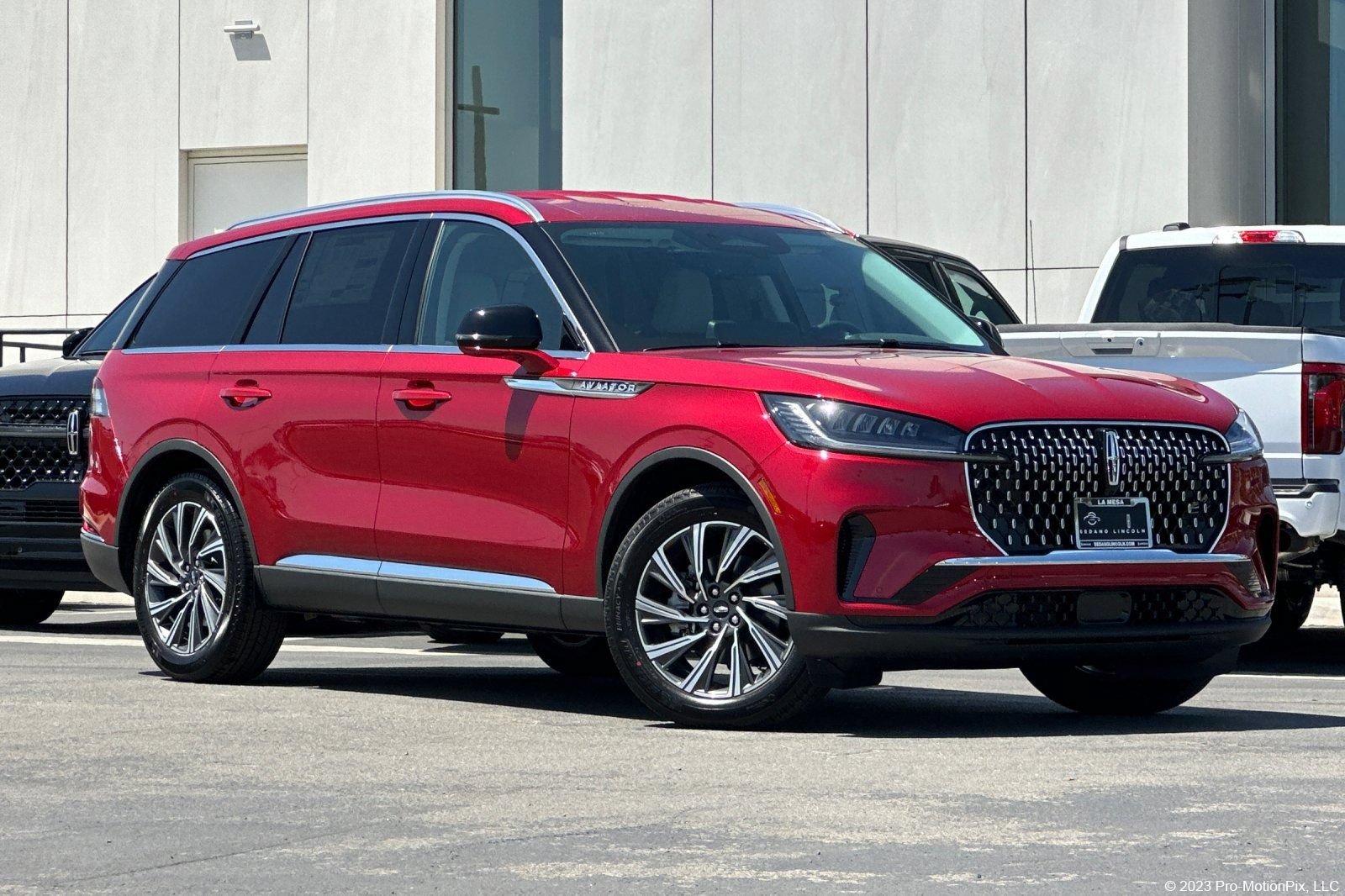 New 2026 Lincoln Aviator 2WD
