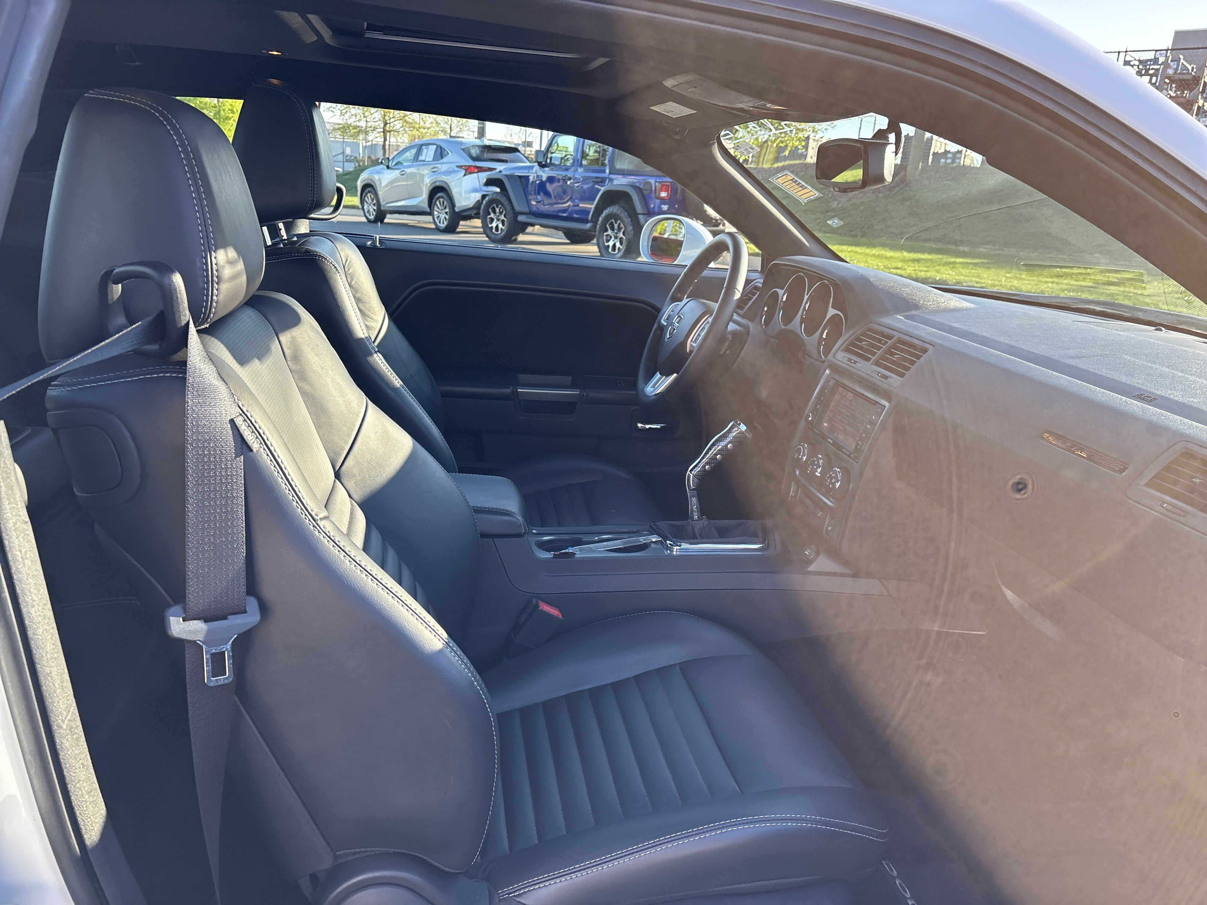 Used 2013 Dodge Challenger R/T image 24