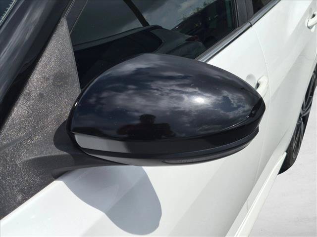 Used 2021 Nissan Sentra SR FWD image 6