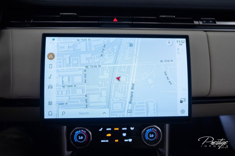 Used 2023 Land Rover Range Rover SE image 51