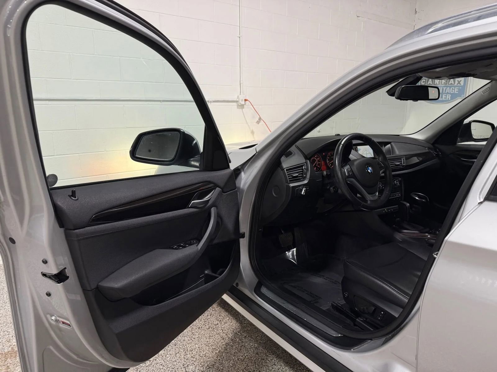 Used 2013 BMW X1 xDrive35i AWD/4WD image 9