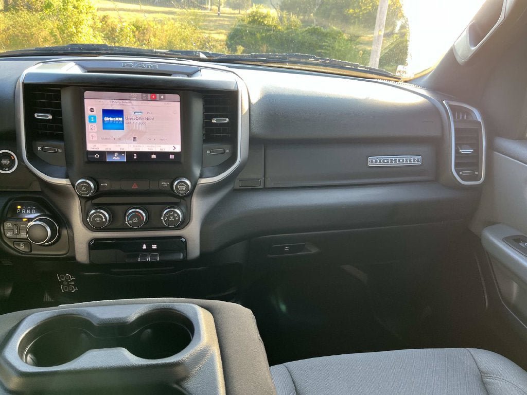 Used 2022 RAM 1500 Big Horn AWD/4WD image 12