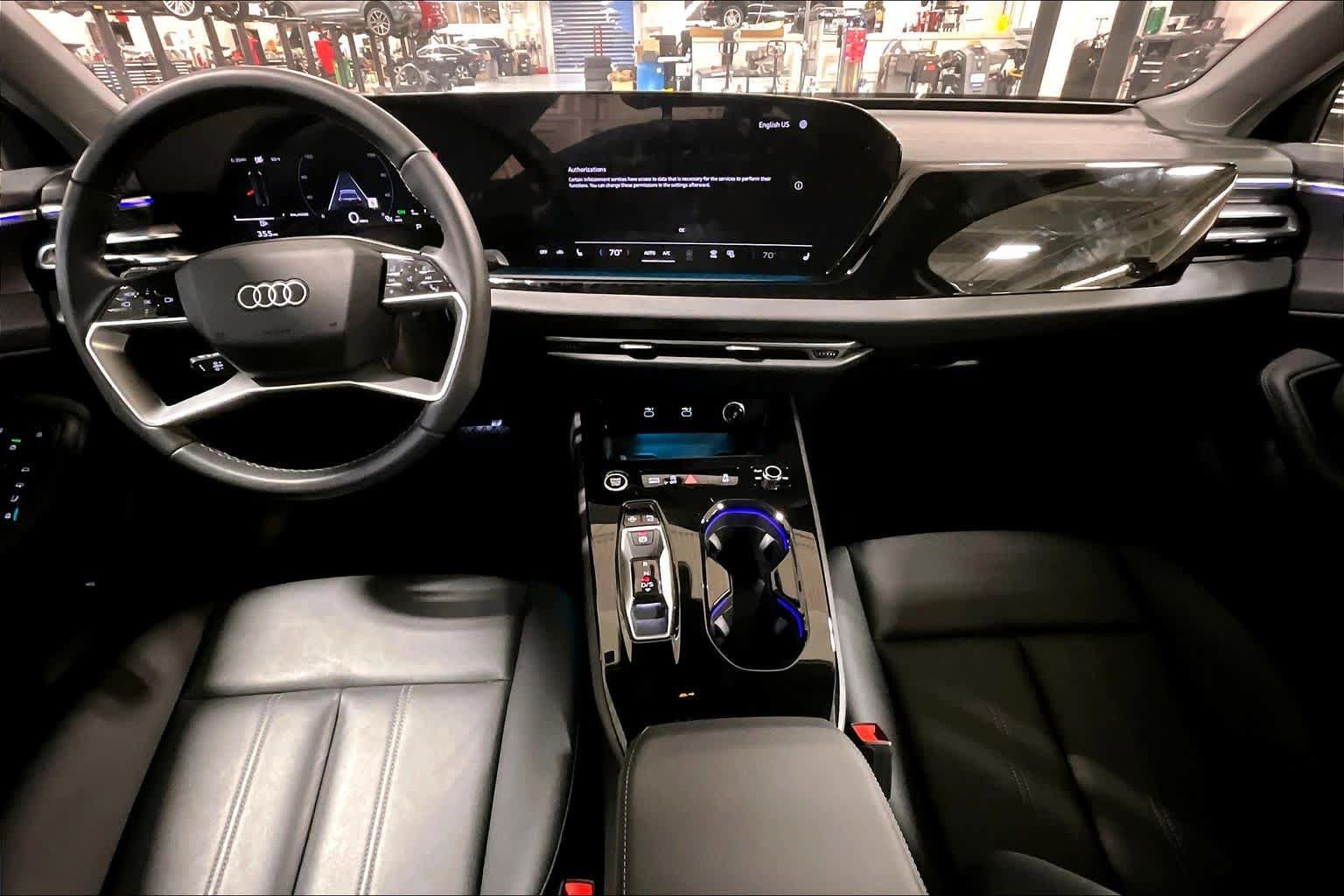 Used 2025 Audi A5 2.0T Premium w/ Convenience Package AWD/4WD image 16