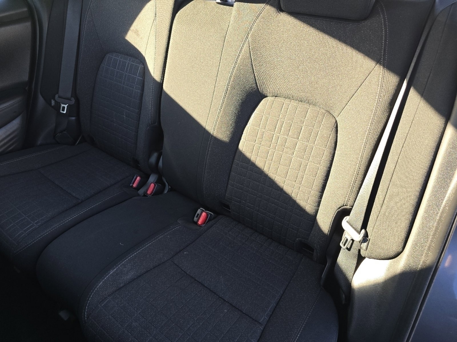 Used 2025 Honda HR-V LX image 25