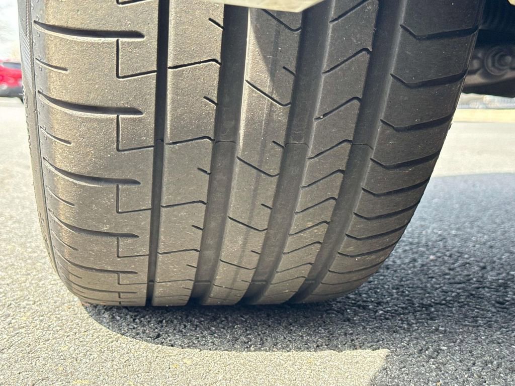 Used 2025 BMW X5 M60i w/ Climate Comfort Package image 16