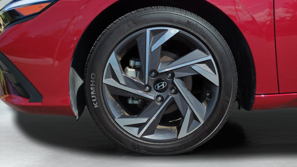 Certified 2025 Hyundai Elantra Sport FWD image 24