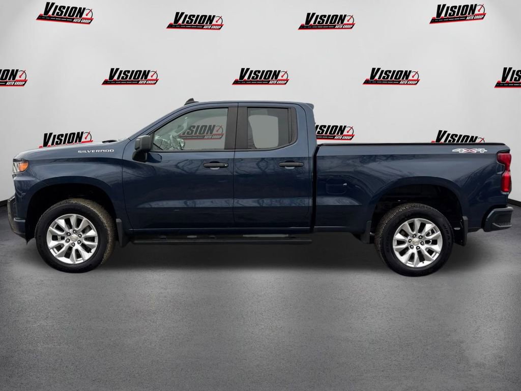 Used 2021 Chevrolet Silverado 1500 Custom image 8