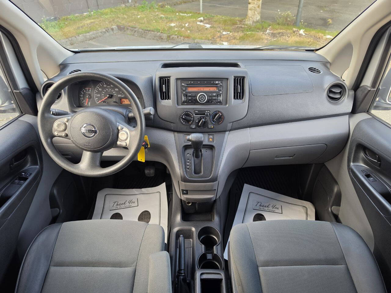 Used 2017 Nissan NV200 SV FWD image 10