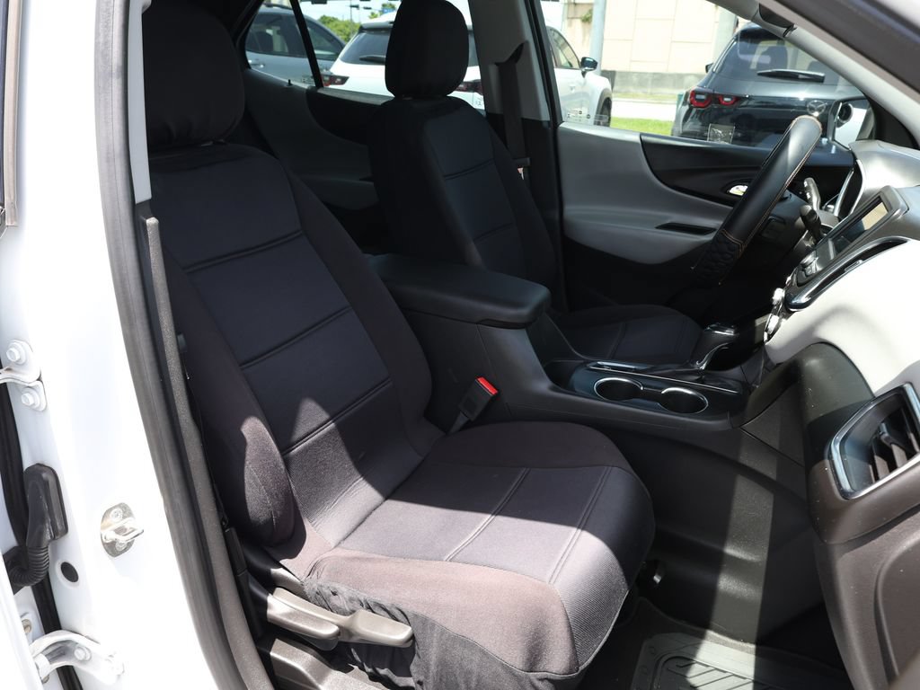 Used 2019 Chevrolet Equinox LS FWD image 18