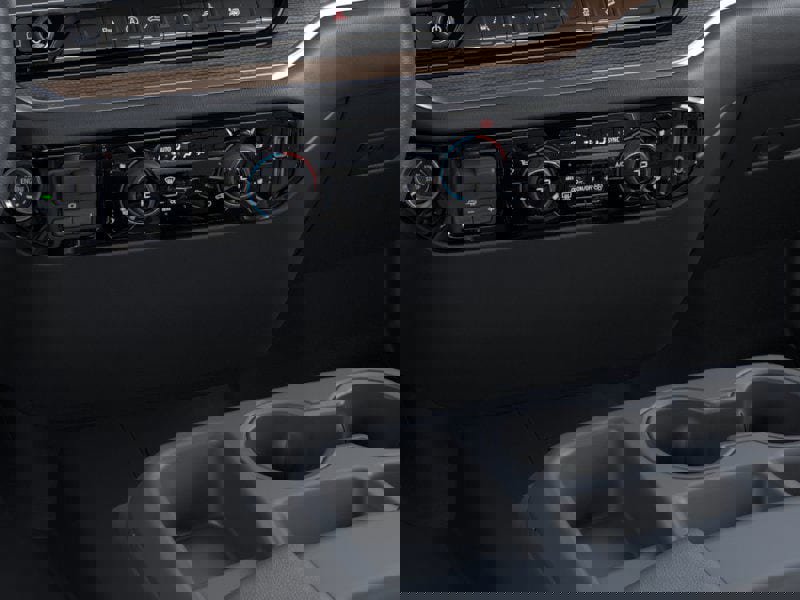 New 2025 Chevrolet Silverado 1500 LT image 23