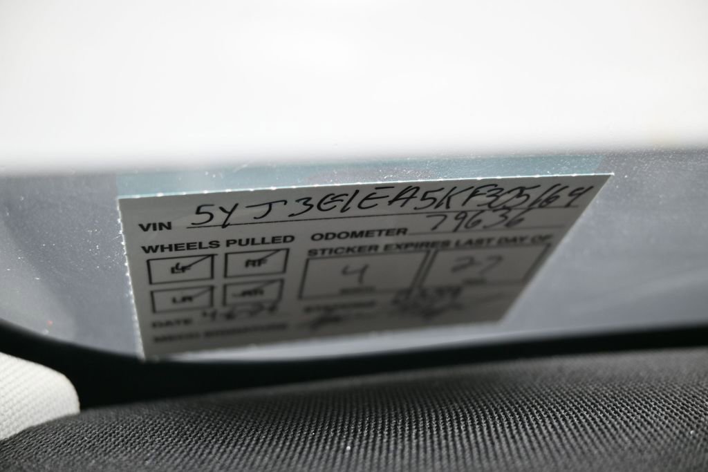 Used 2019 Tesla Model 3 Standard Range Plus image 11